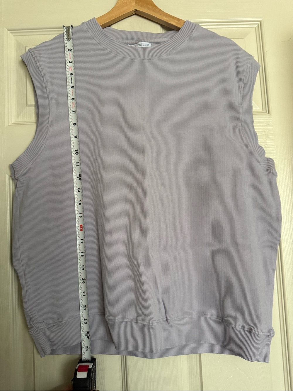 Sleeveless Rib-Knit Top in Light Lavender